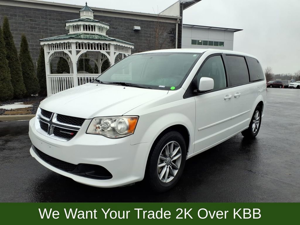 Used 2016 Dodge Grand Caravan SE image 2