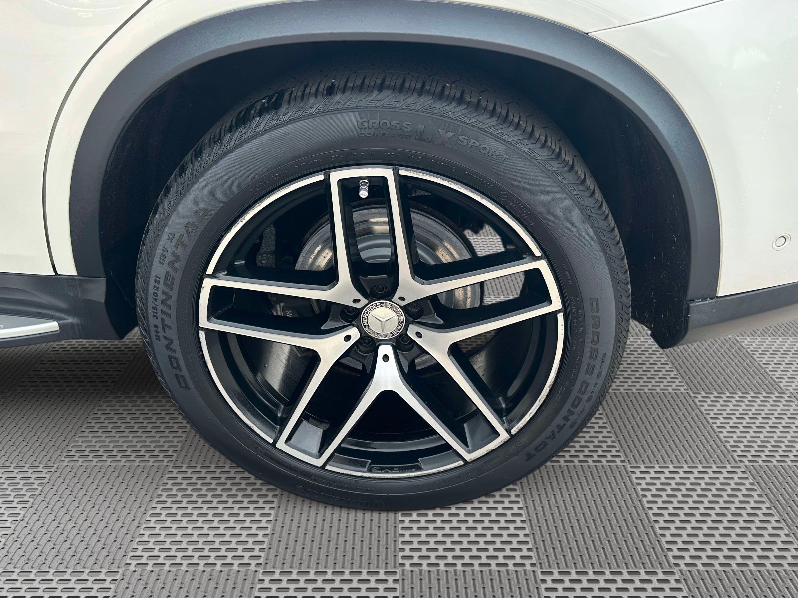 Used 2016 Mercedes-Benz GLE 450 4MATIC Coupe image 33
