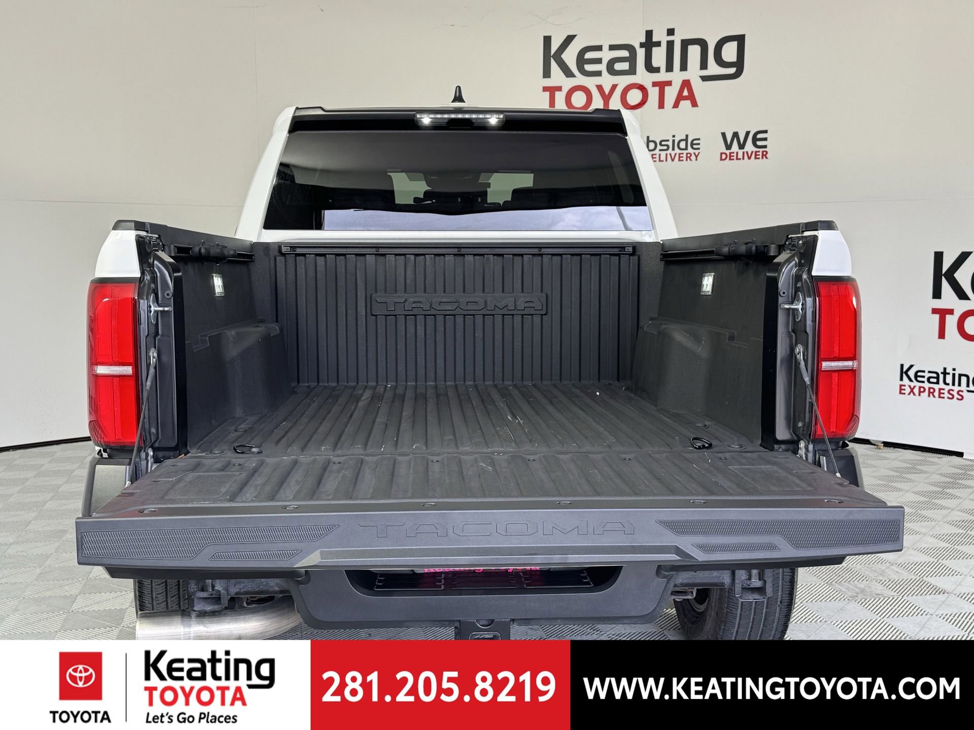 Certified 2025 Toyota Tacoma SR image 19