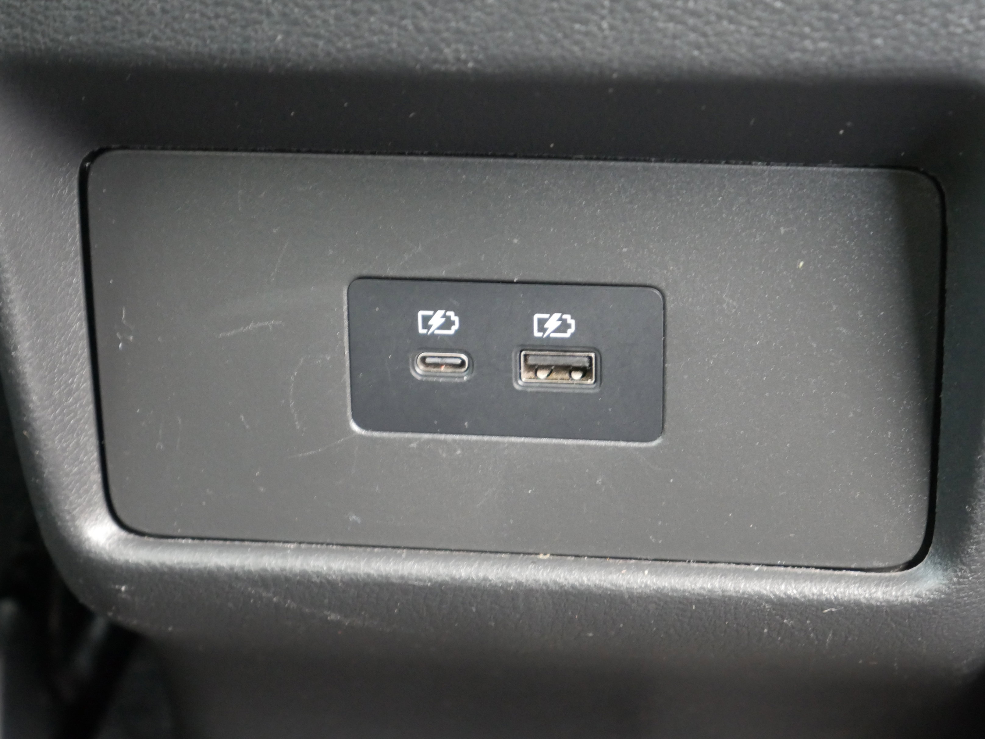 Certified 2022 Nissan Rogue SV image 26