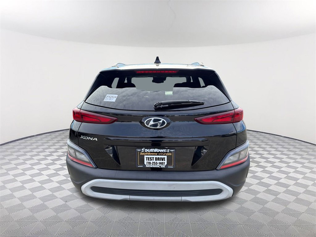 Used 2022 Hyundai Kona SEL image 6