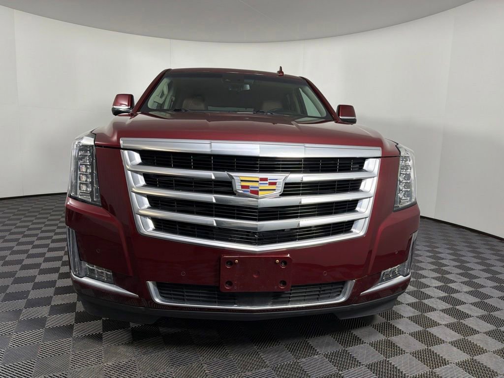 Used 2017 Cadillac Escalade Premium Luxury AWD/4WD image 4
