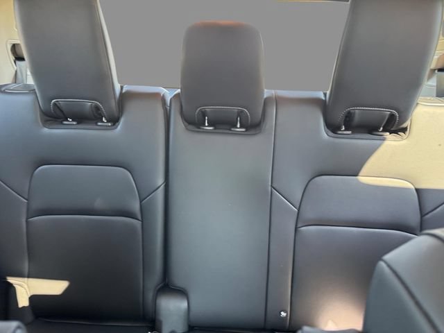 Certified 2024 Nissan Pathfinder Platinum AWD/4WD image 13