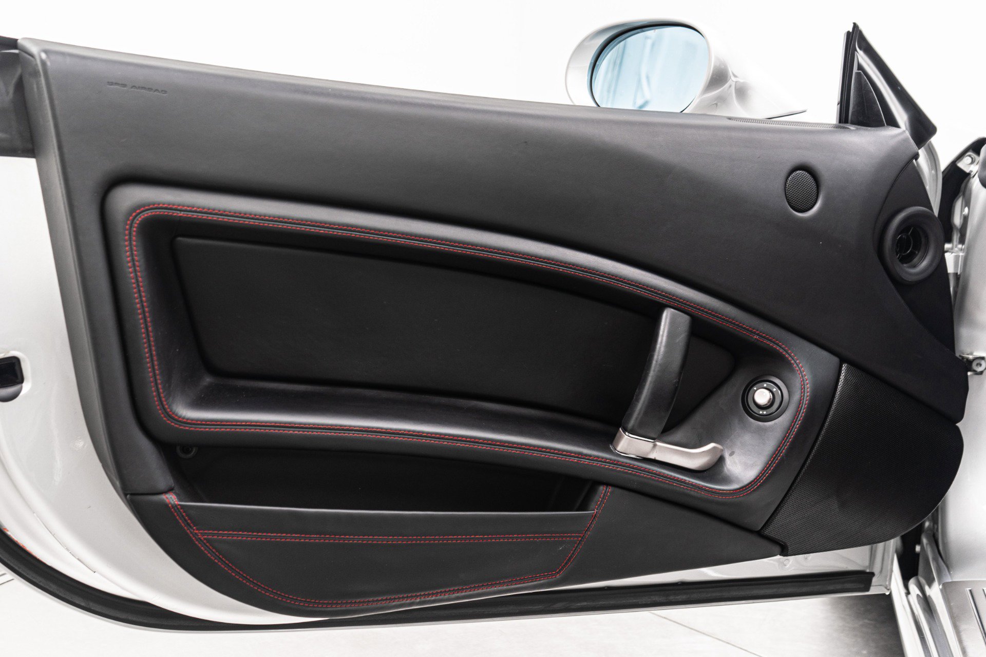 Used 2013 Ferrari California image 36