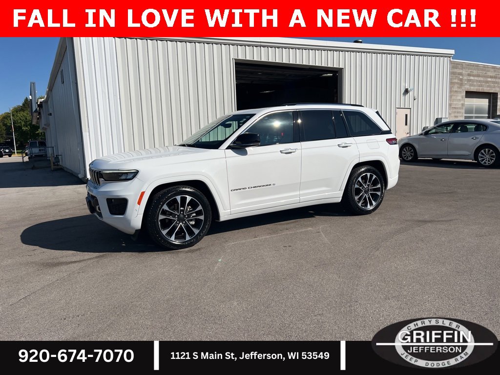 Used 2023 Jeep Grand Cherokee Overland image 1