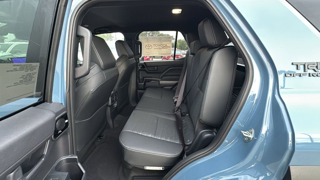 Used 2025 Toyota 4Runner TRD Off-Road Premium w/ Tow Technology Package image 22