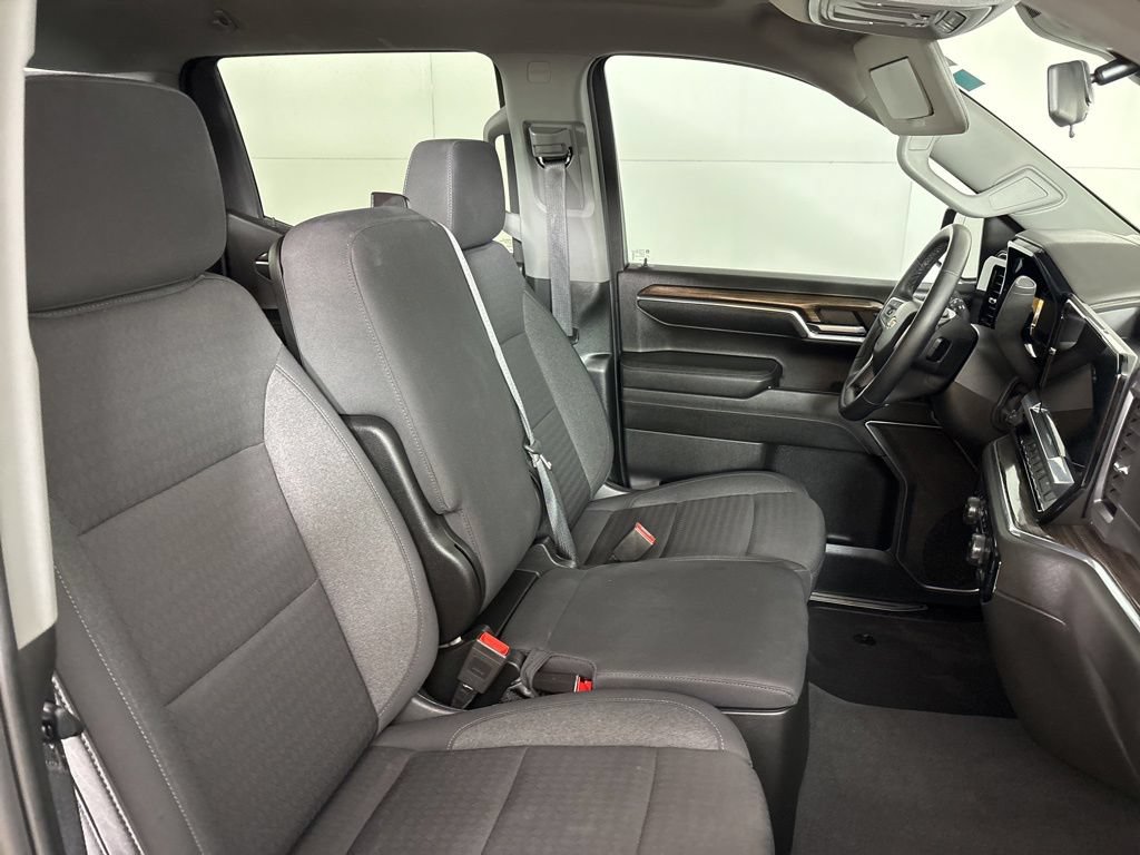 Used 2024 Chevrolet Silverado 1500 LT w/ Protection Package RWD image 24