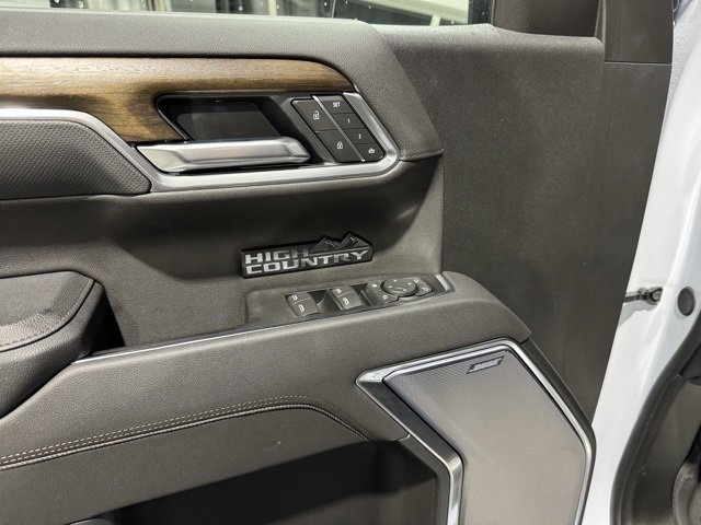 New 2026 Chevrolet Silverado 1500 High Country w/ High Country Premium Package image 6