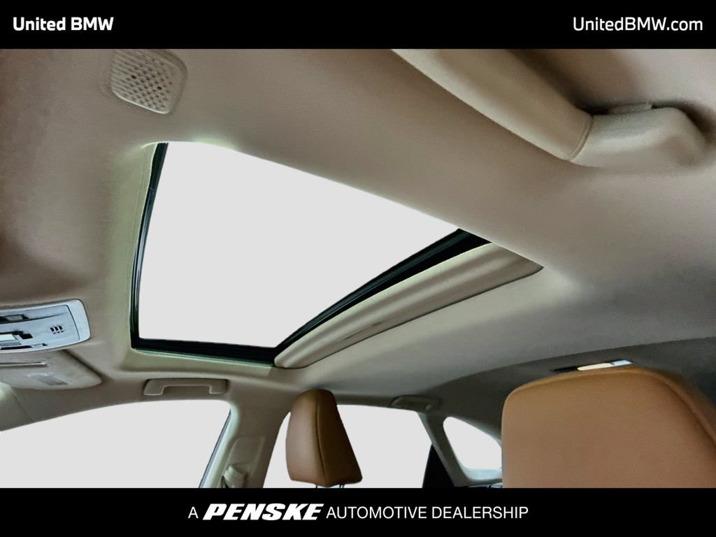Used 2021 Lexus RX 350L Premium w/ Premium Package AWD/4WD image 19