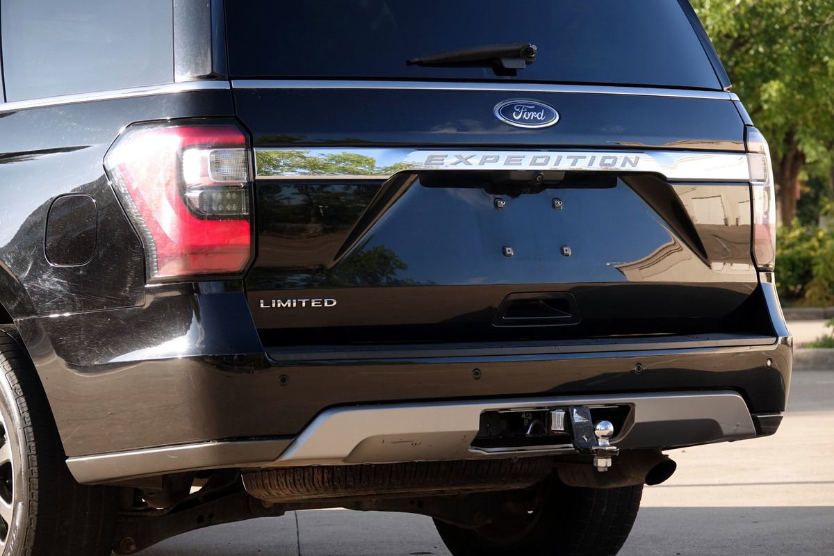 Used 2020 Ford Expedition Limited image 31