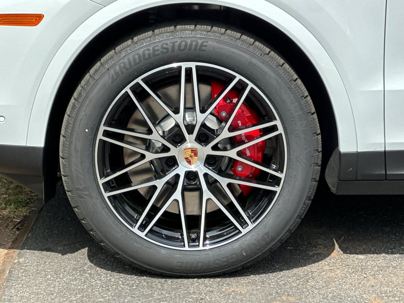 New 2026 Porsche Cayenne S AWD/4WD image 32