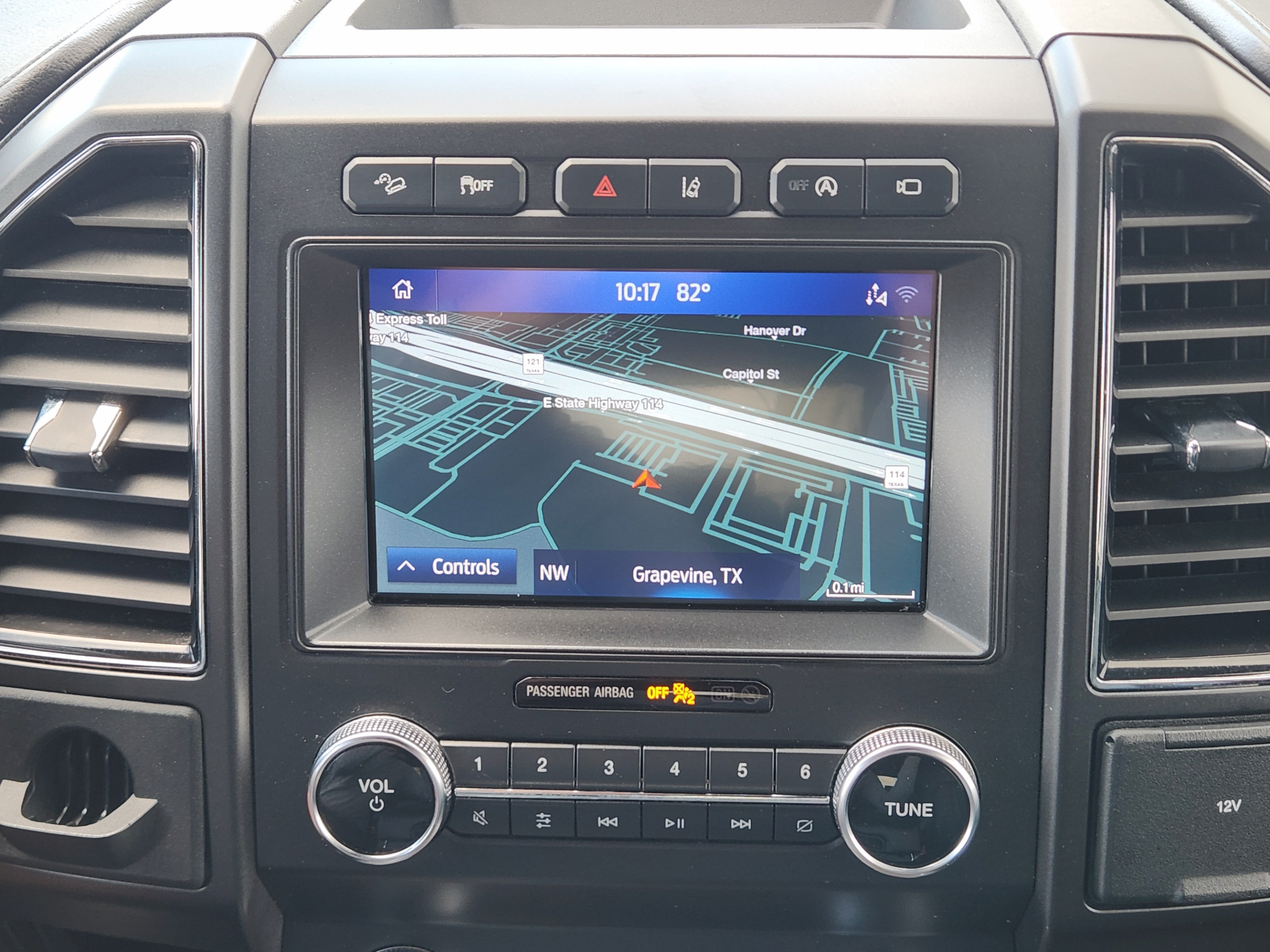Used 2020 Ford Expedition Max Limited w/ Equipment Group 302A AWD/4WD image 12
