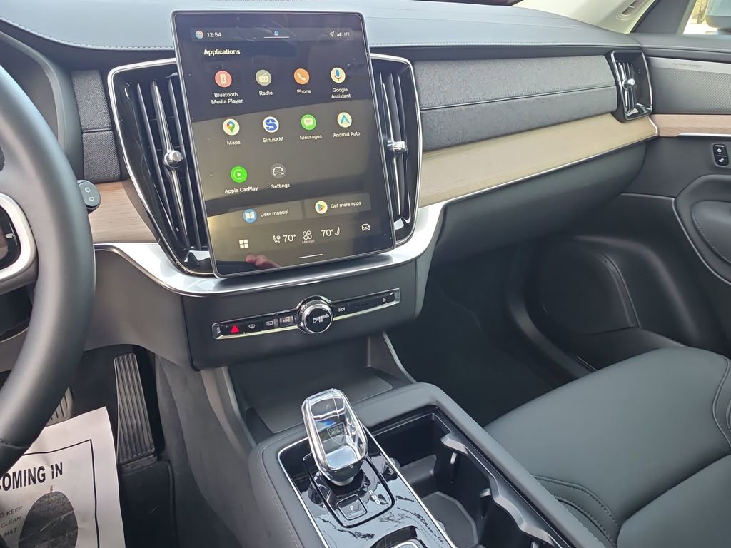 New 2026 Volvo XC90 T8 Plus image 30