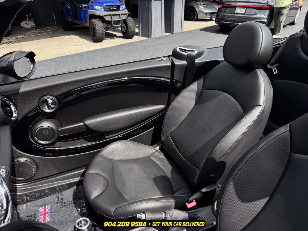 Used 2014 MINI Cooper S FWD image 25