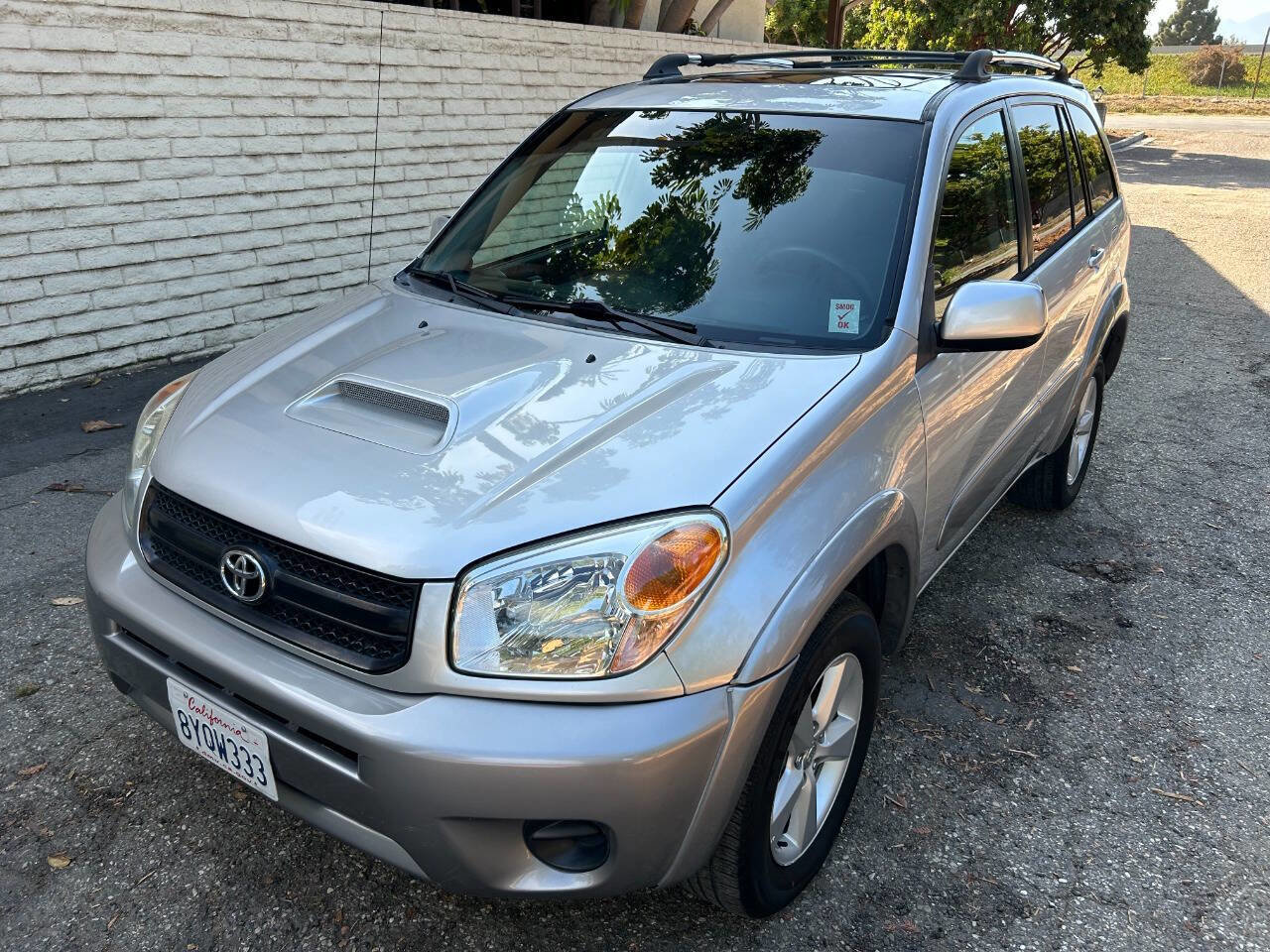 Used 2004 Toyota RAV4 2WD image 3