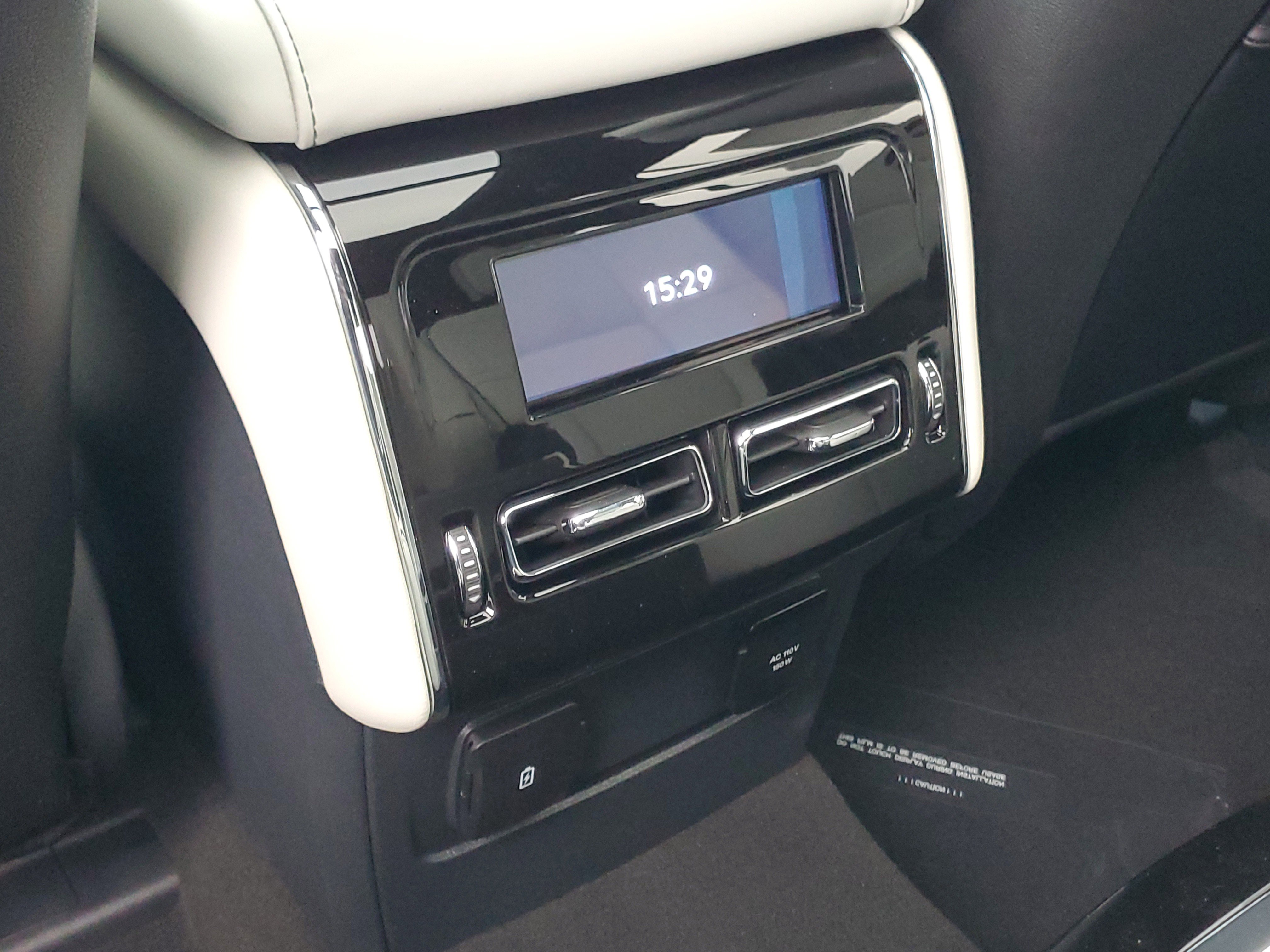 New 2026 Lincoln Aviator Black Label w/ Dynamic Handling Package image 26