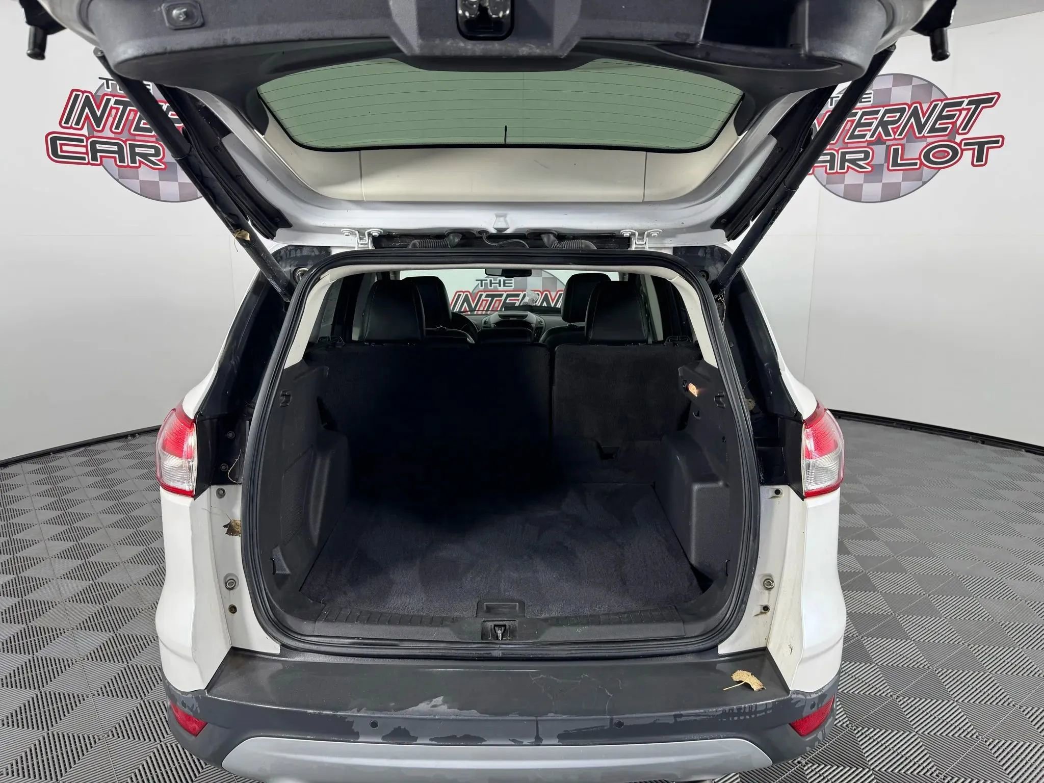 Used 2014 Ford Escape Titanium w/ Equipment Group 401A image 30