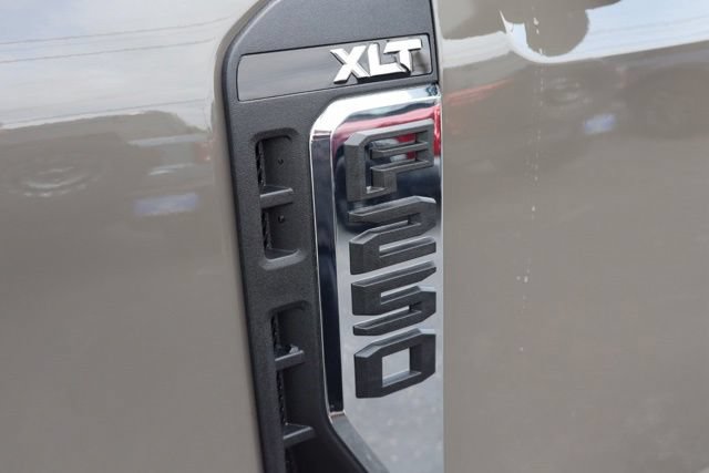 New 2026 Ford F250 XLT AWD/4WD image 9