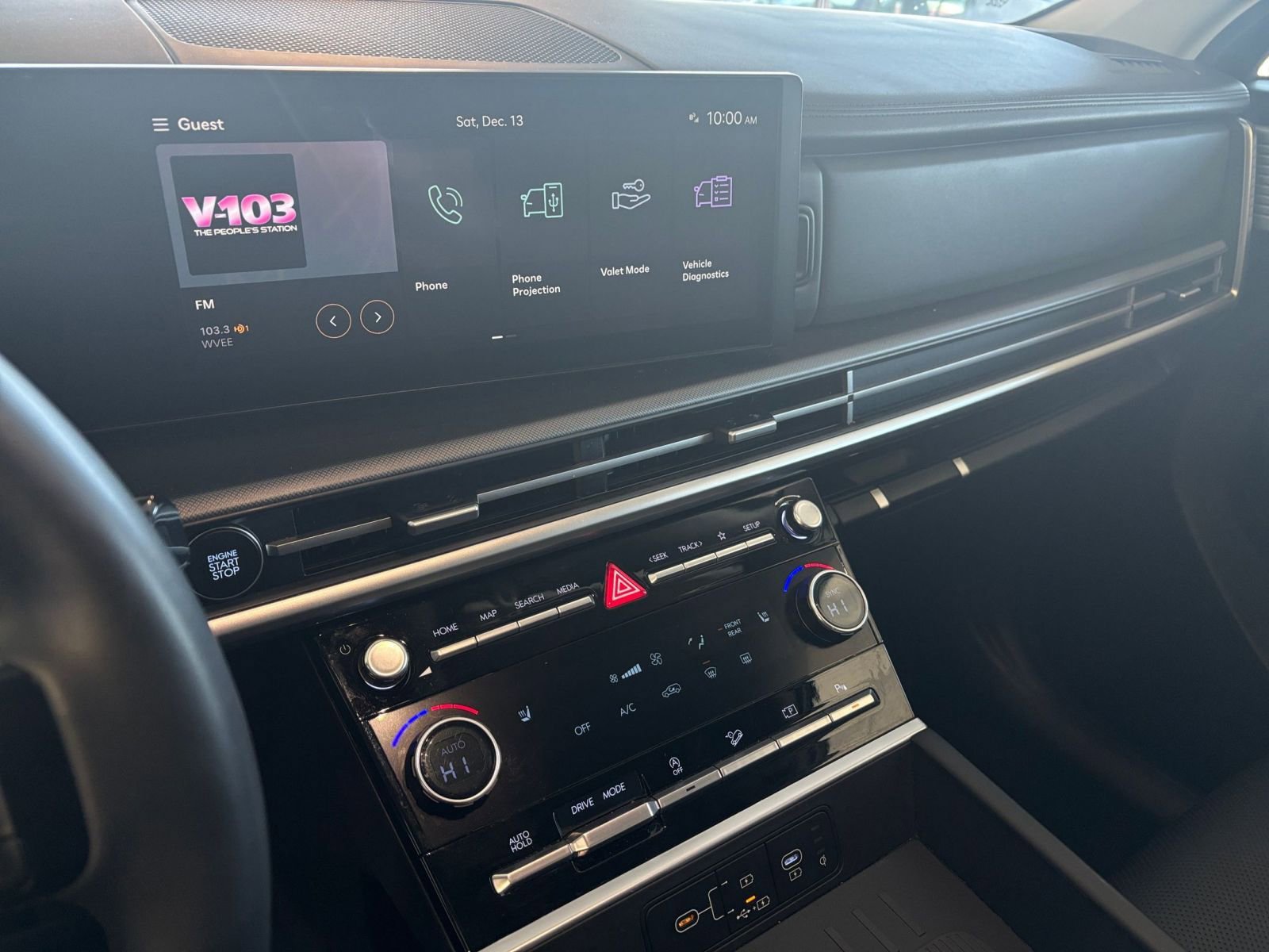 Used 2025 Hyundai Santa Fe SEL image 28