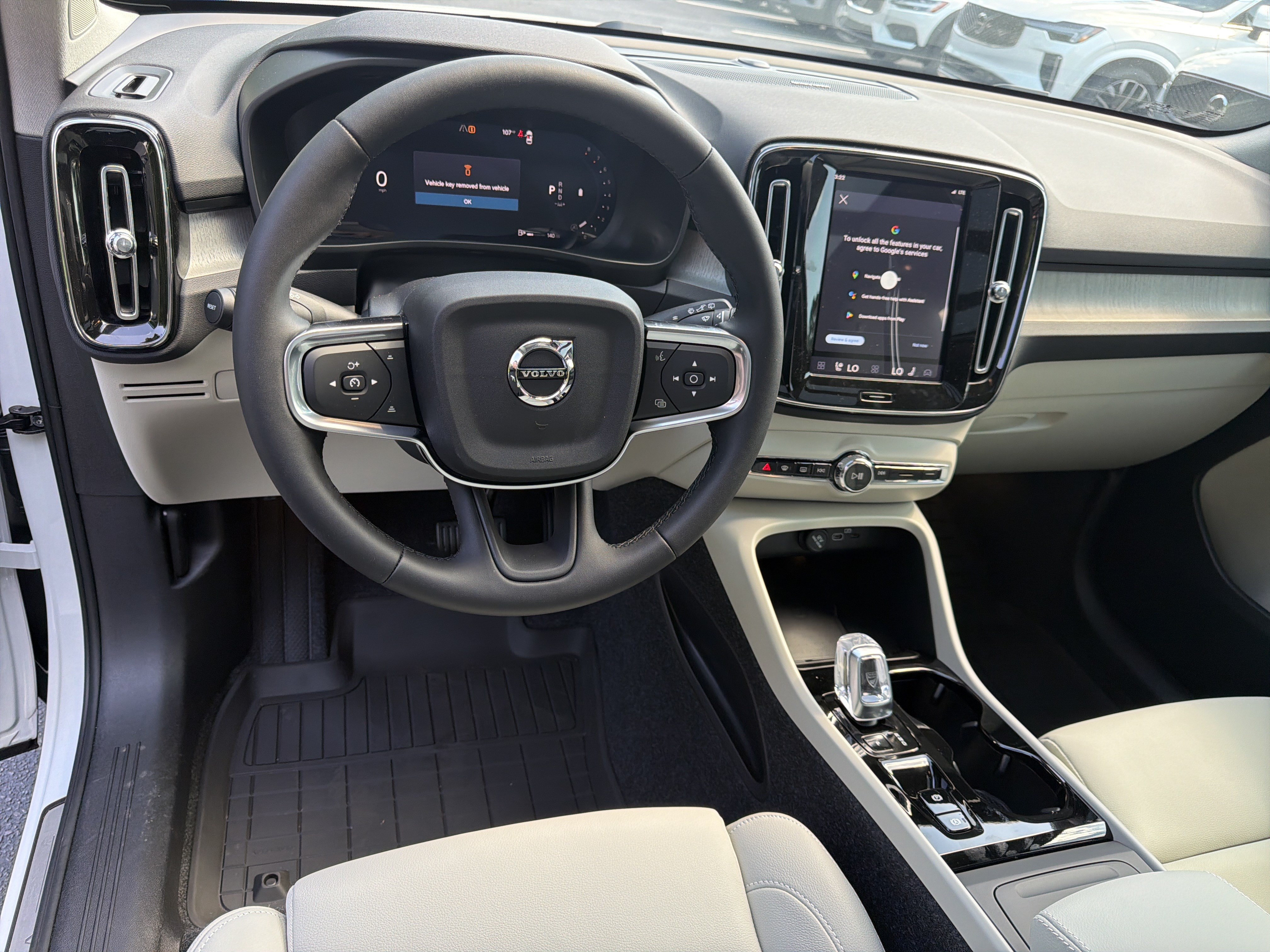 New 2026 Volvo XC40 B5 Ultra w/ Protection Package Premier AWD/4WD image 18
