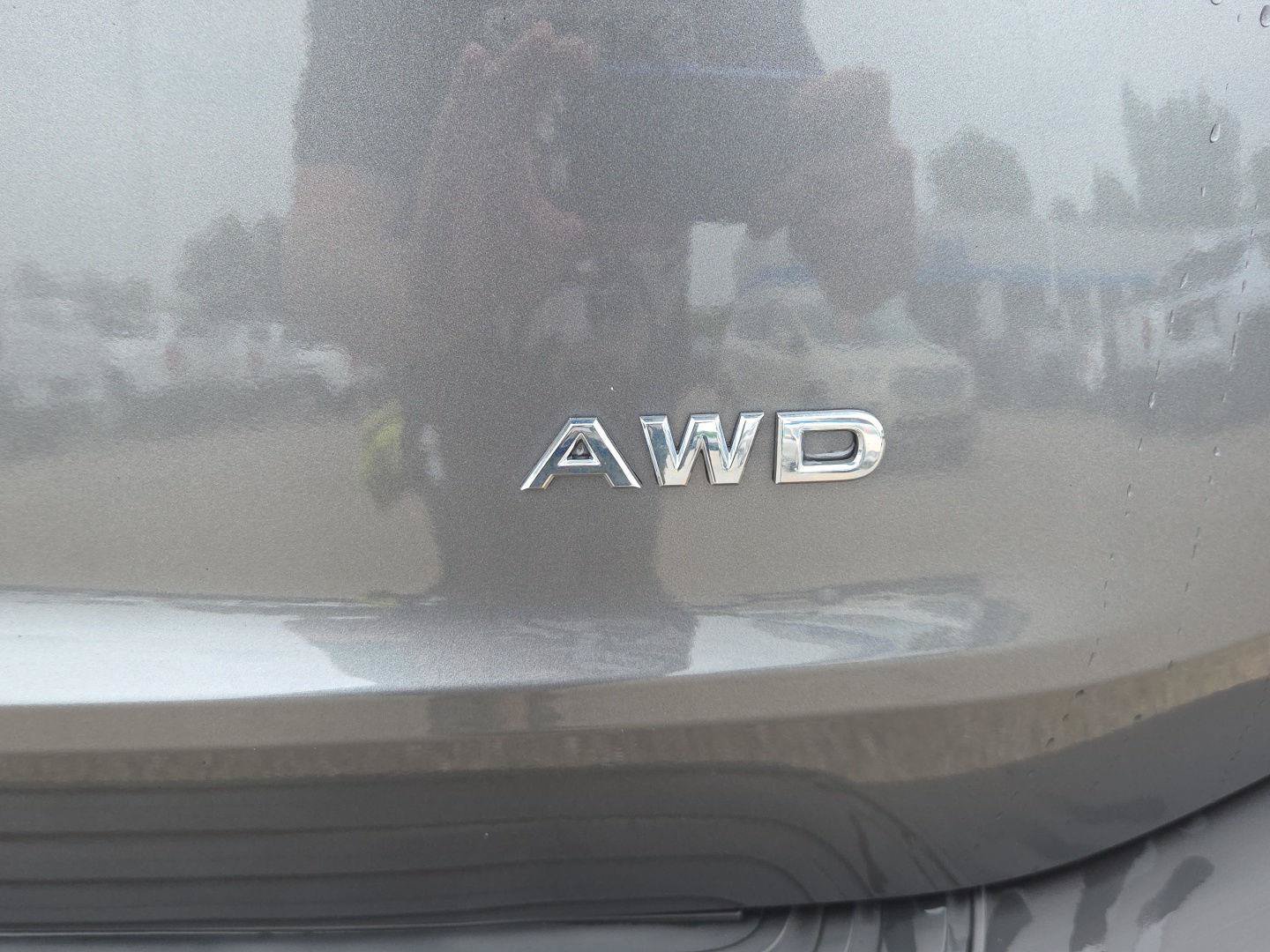 Used 2023 Nissan Rogue S AWD/4WD image 5