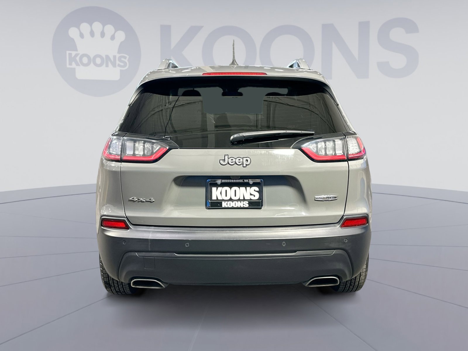 Used 2019 Jeep Cherokee Latitude Plus w/ Comfort/Convenience Group image 5