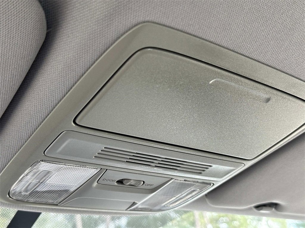 Used 2019 Honda CR-V LX image 32