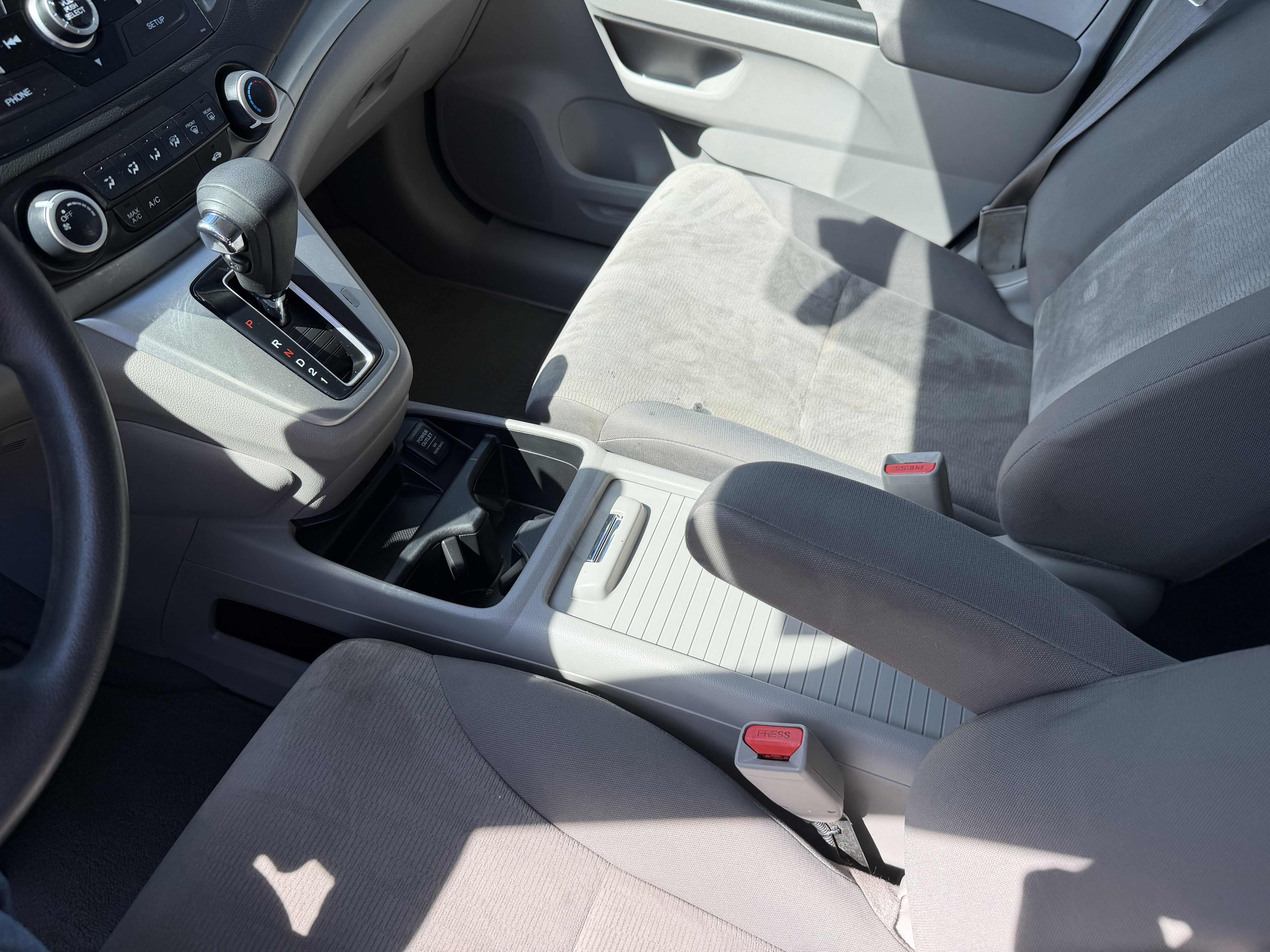 Used 2013 Honda CR-V LX image 14