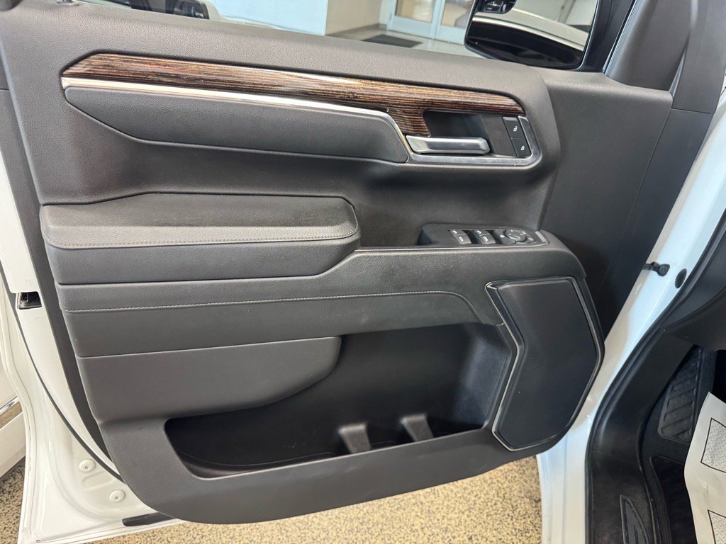 Used 2023 GMC Sierra 1500 Elevation w/ X31 Off-Road Package image 17