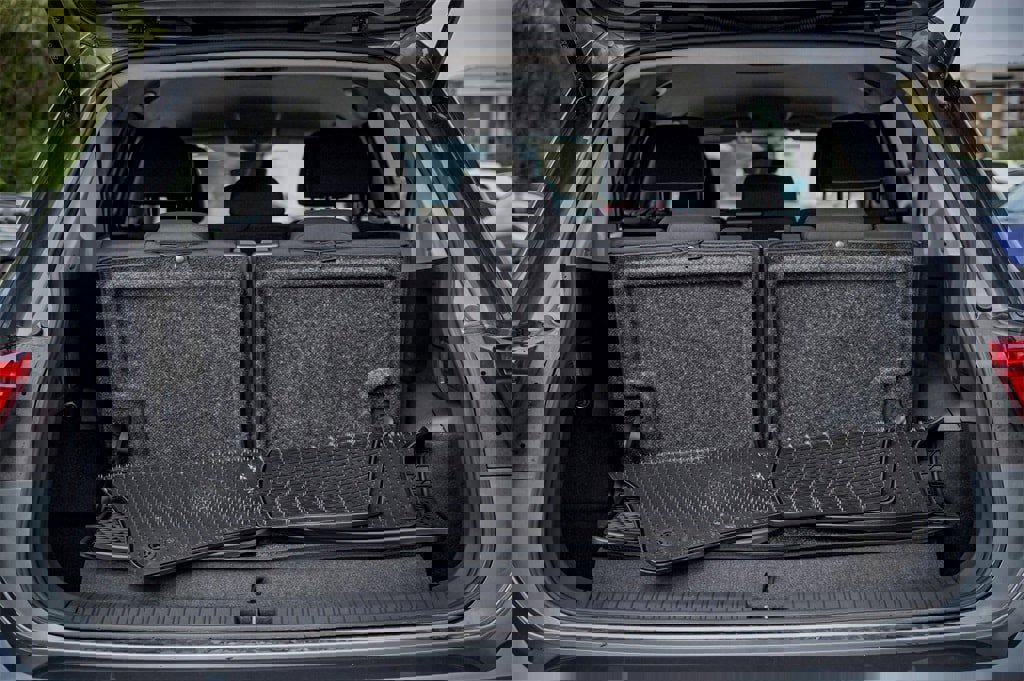 New 2024 Volkswagen Tiguan S image 29