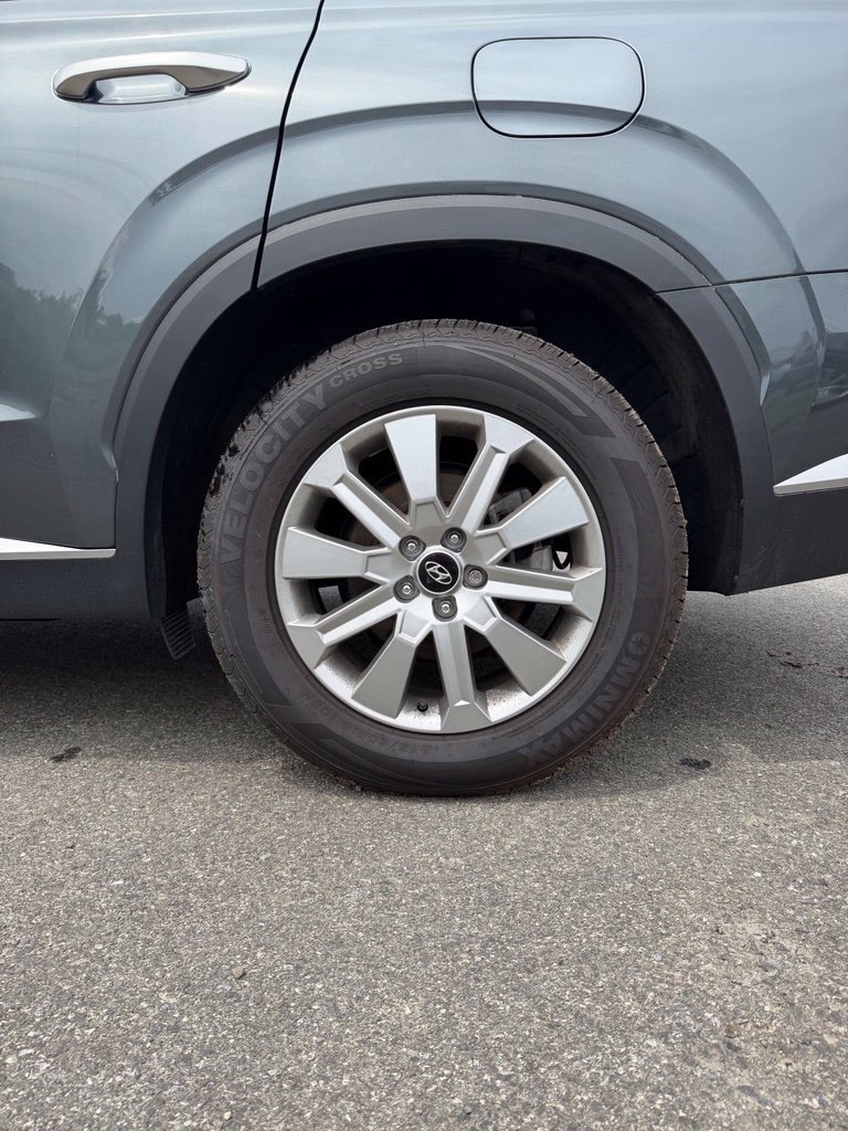 Used 2023 Hyundai Palisade SE AWD/4WD image 16