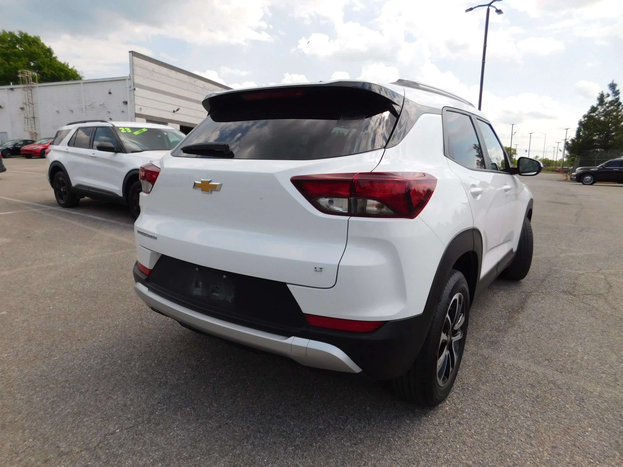 Used 2025 Chevrolet TrailBlazer LT FWD image 5