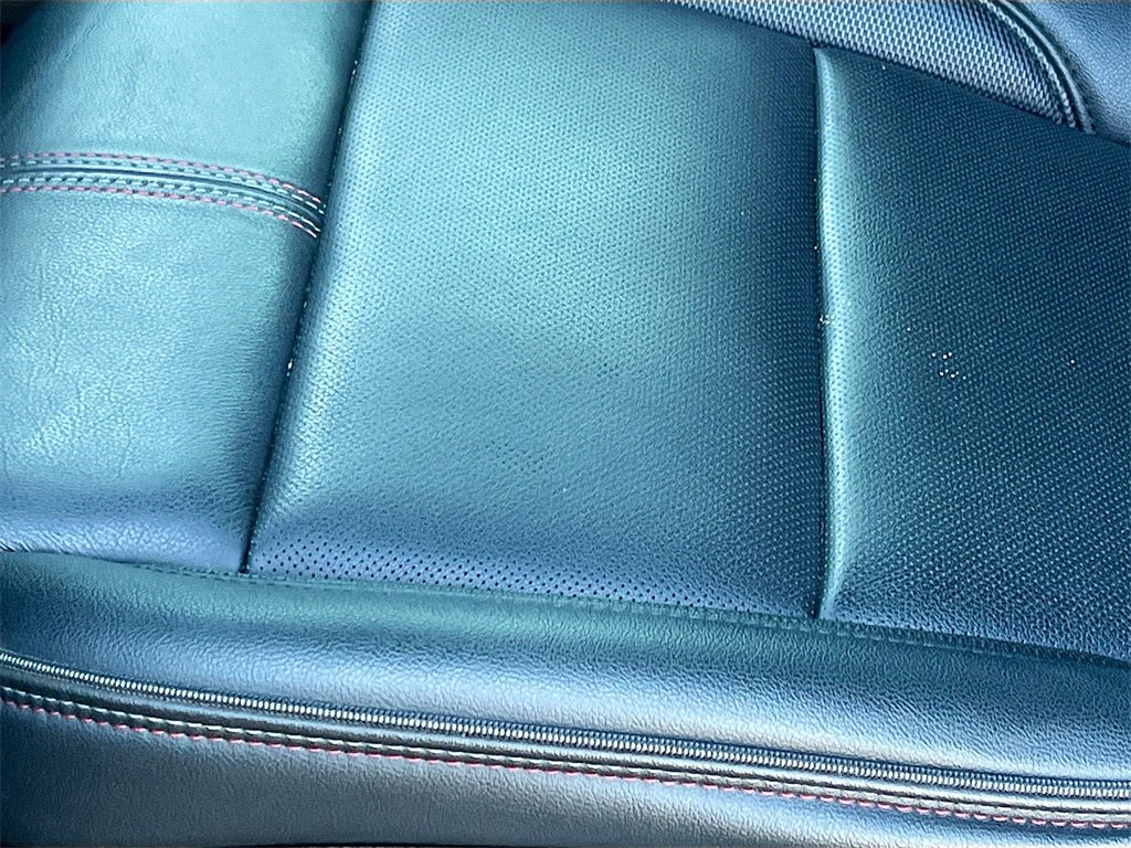 Used 2023 Chevrolet Traverse RS image 20