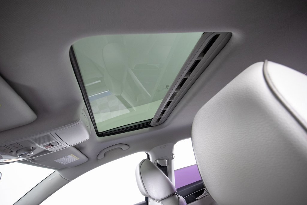 Used 2018 Volkswagen Passat 2.0T SE image 27