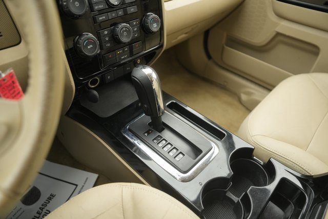 Used 2008 Ford Escape Limited image 29