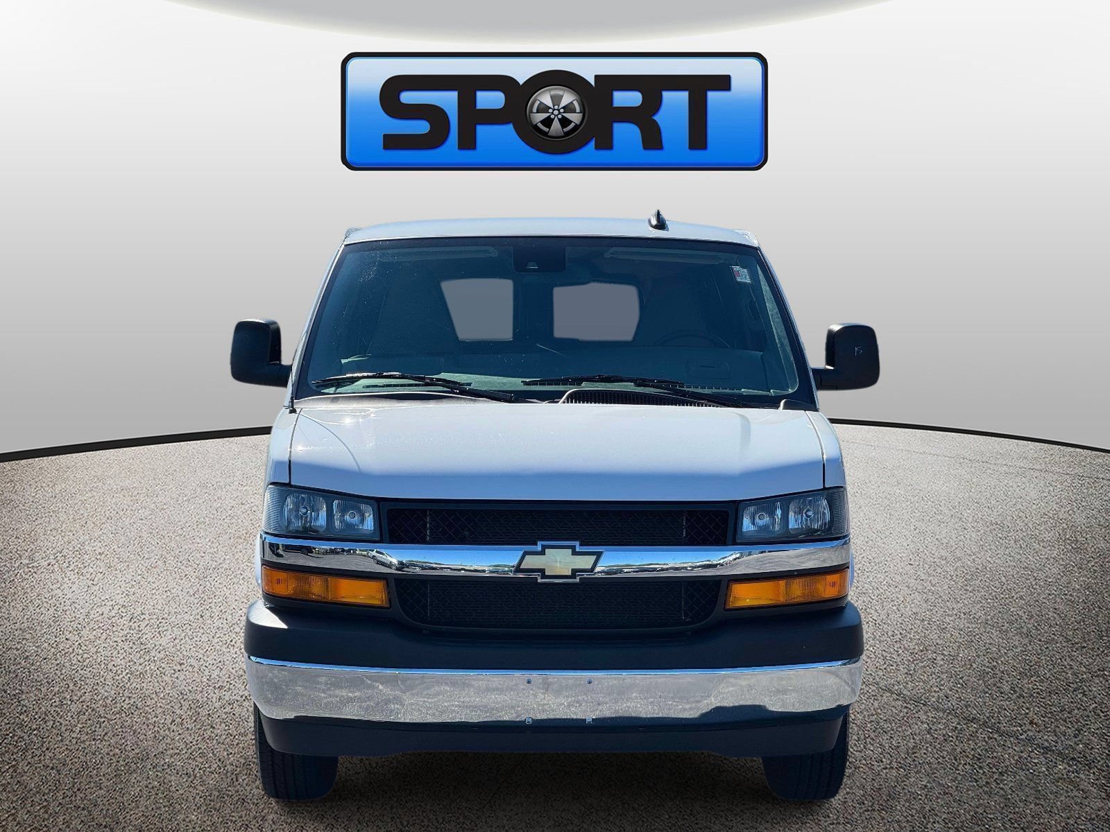 Used 2025 Chevrolet Express 3500 LT w/ LT Preferred Equipment Group RWD image 6