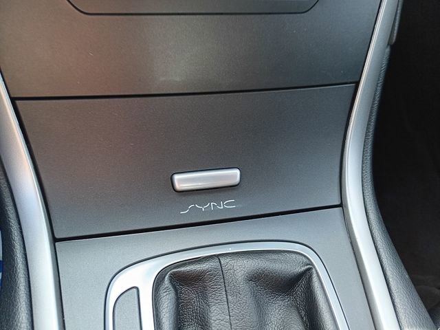 Used 2016 Ford Edge SEL AWD/4WD image 10