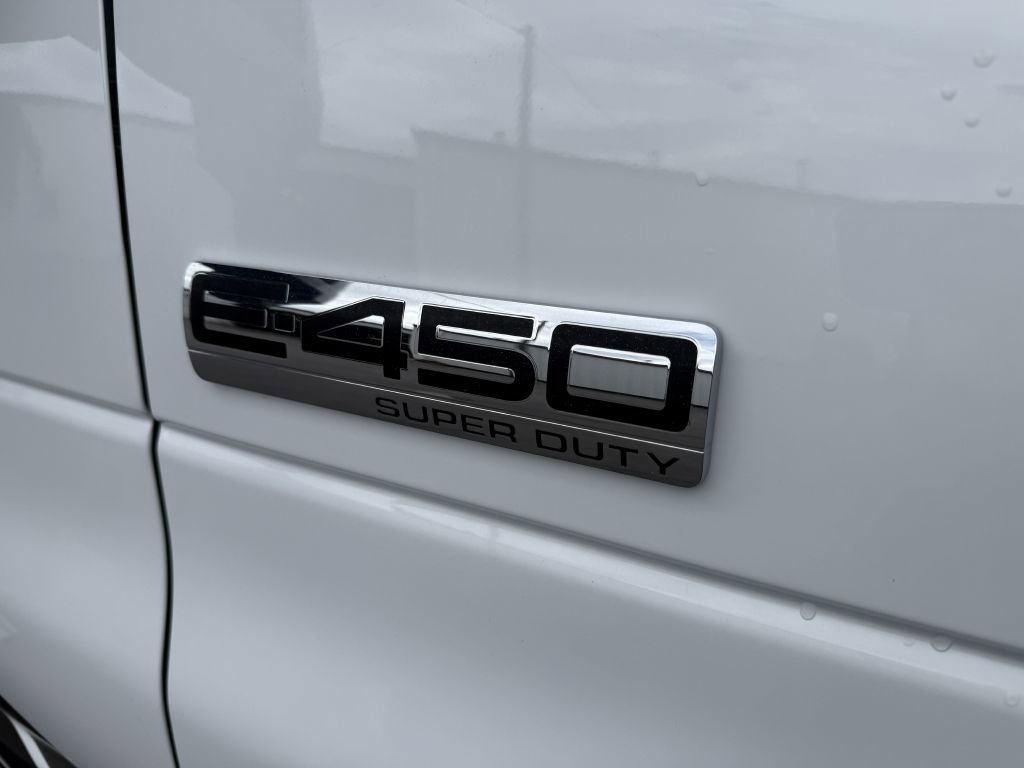 Used 2023 Ford E-450 and Econoline 450 Super Duty w/ Motorhome Prep Package image 13