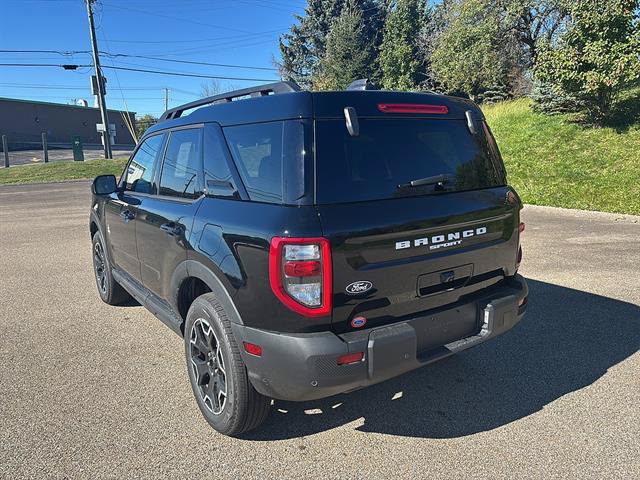 New 2026 Ford Bronco Sport Outer Banks AWD/4WD image 3