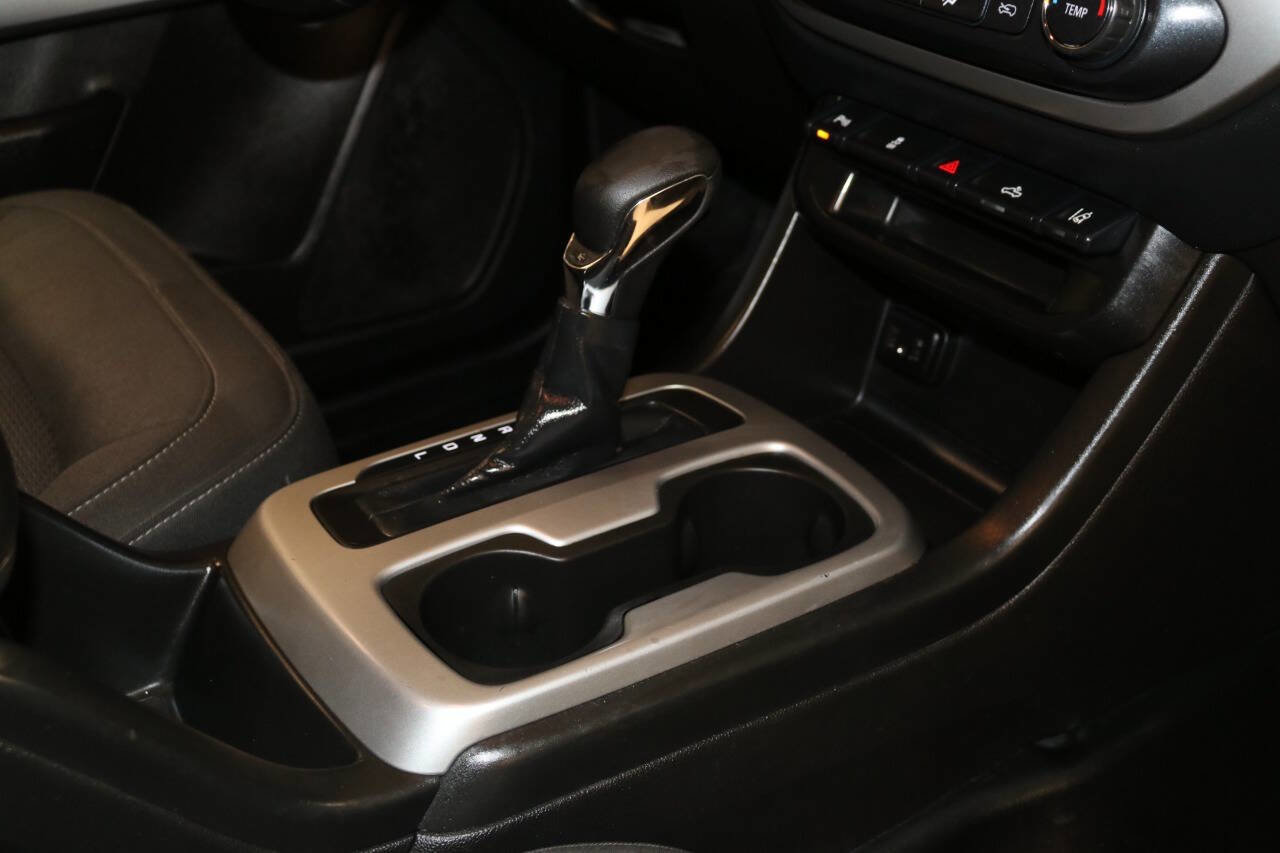 Used 2022 Chevrolet Colorado LT w/ Fleet Safety Package image 35