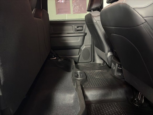 Used 2025 RAM 2500 Tradesman w/ Chrome Appearance Group image 12