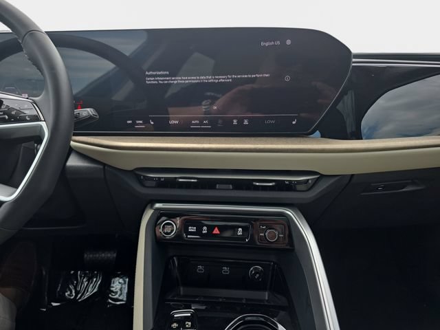 Used 2025 Audi Q5 Premium w/ Convenience Package AWD/4WD image 23
