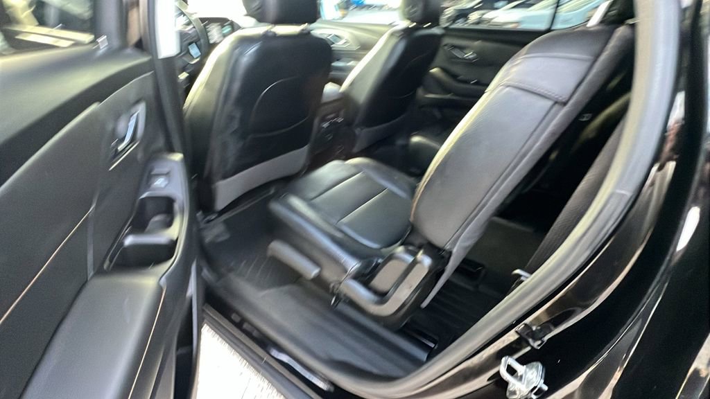 Used 2019 Chevrolet Traverse LT image 22