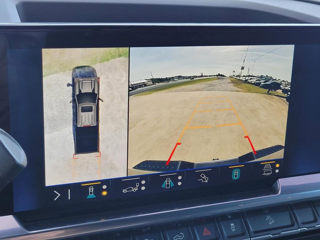 Used 2024 Chevrolet Silverado 3500 High Country w/ Technology Package image 20