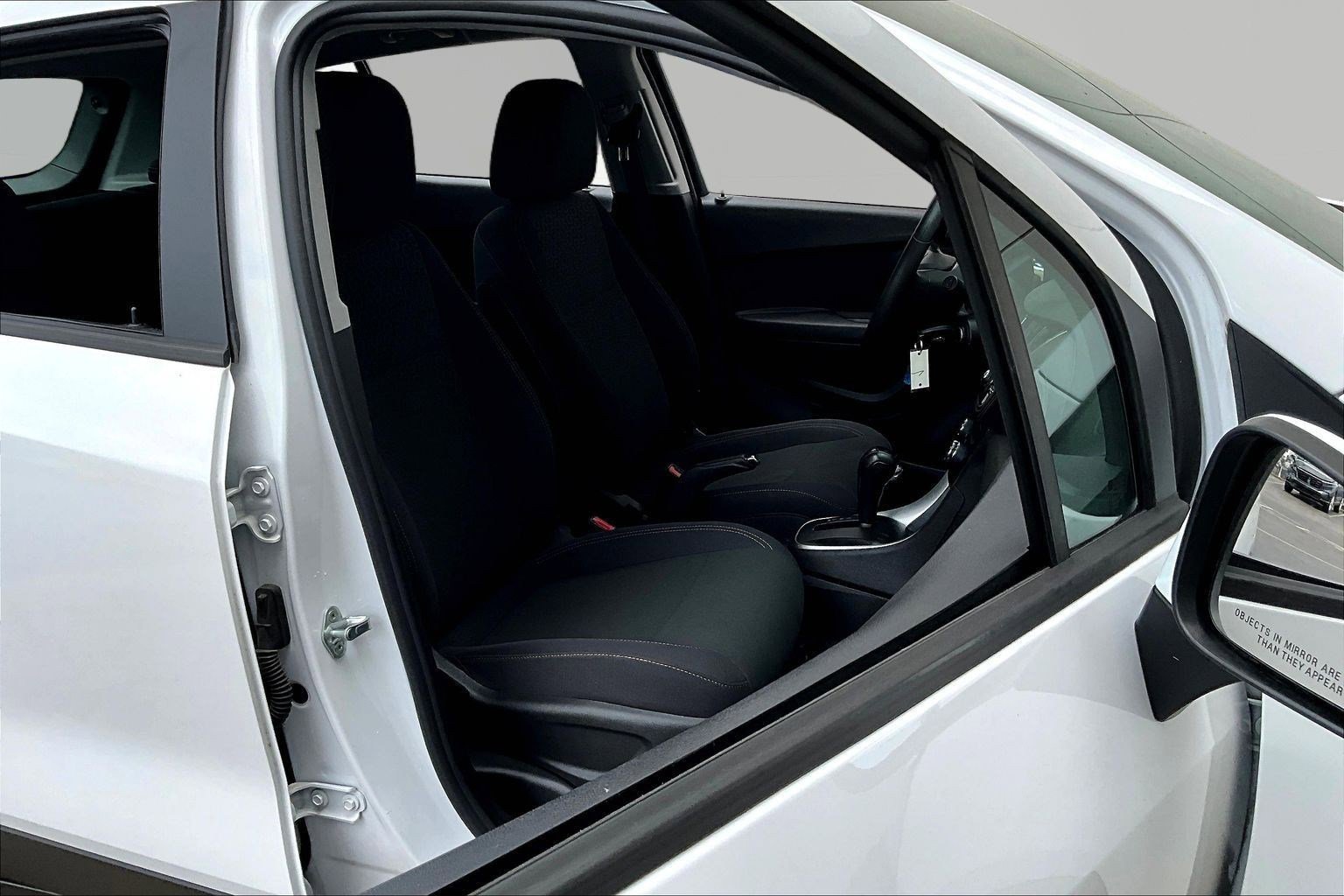 Used 2020 Chevrolet Trax LS FWD image 24