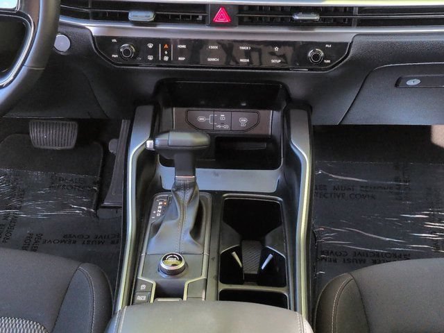 Used 2026 Kia Sorento LX FWD image 18