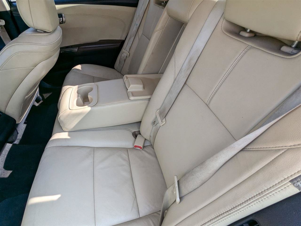 Used 2013 Toyota Avalon XLE Touring FWD image 28