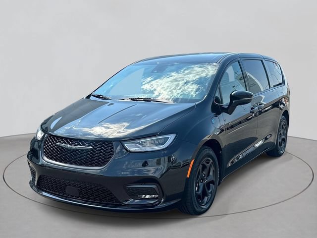 Used 2022 Chrysler Pacifica Touring-L w/ S Appearance Package FWD image 31