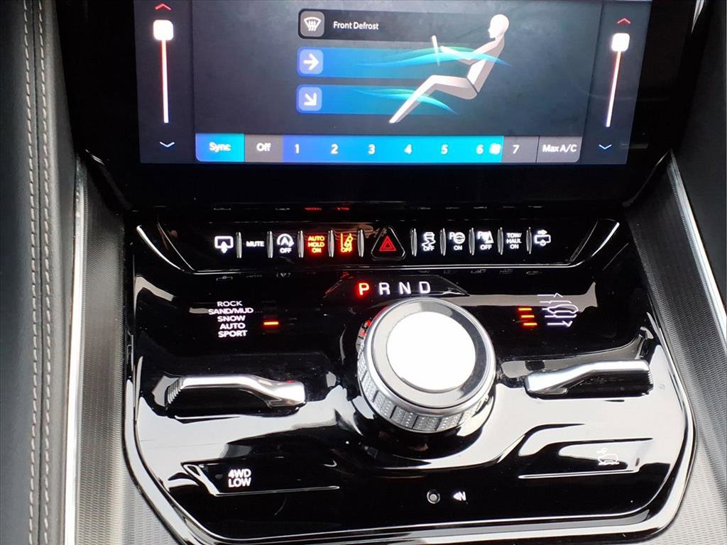 Used 2024 Jeep Grand Wagoneer Series II w/ Quick Order Packagew 28T image 27