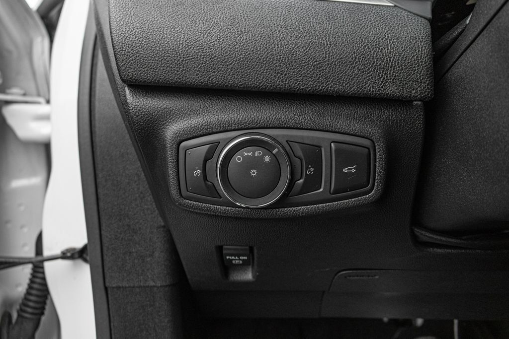 Used 2019 Lincoln MKC Select w/ Select Plus Package AWD/4WD image 26